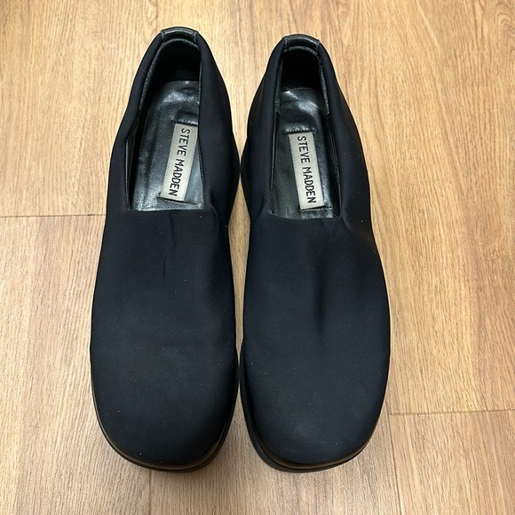 Vintage Steve Madden Stretchy Loafers - Picture 2 of 5